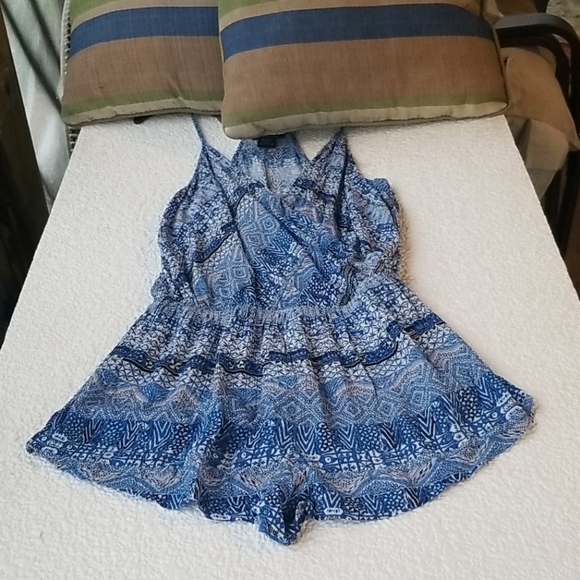 Romper - Picture 6 of 7